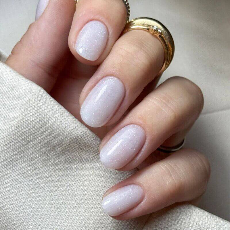 Bottle Builder Milky Shimmer handfoto